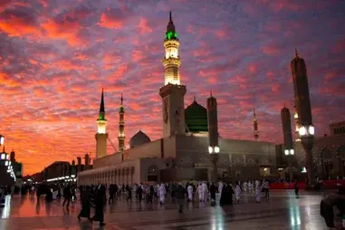 4 Star 12 Nights February Umrah Package