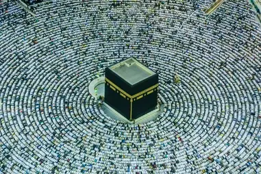 4 Star 14 Nights February Umrah Package