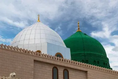 3 Star 14 Nights January Umrah Package